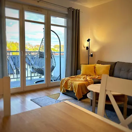 Cozy Hill Modern Box *
